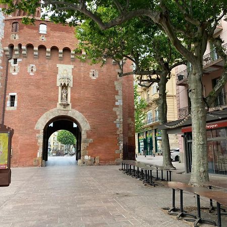 Villelongue-de-la-SalanqueMas De La Riviere别墅 外观 照片